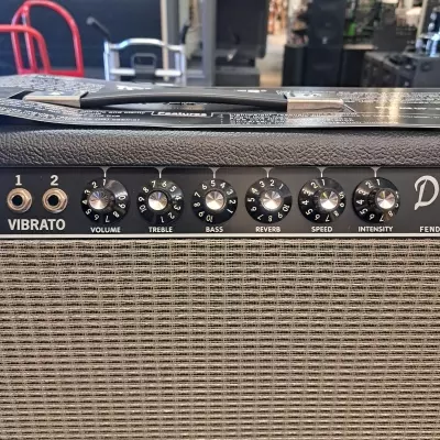 Fender Deluxe Tone Master 3